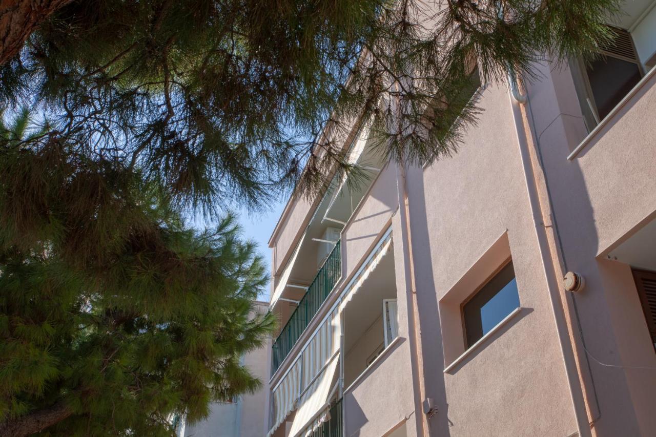 Rosamare Elegant Apartment Полиньяно-а-Маре Экстерьер фото